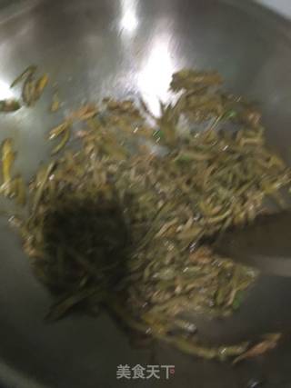 黄花炒肉丝的做法步骤：8