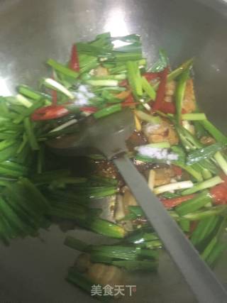 小炒回锅肉的做法步骤：9