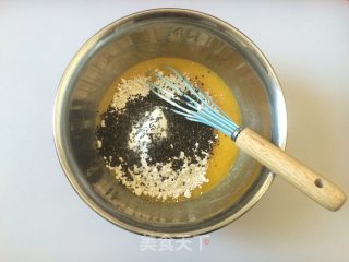 全麦黑芝麻蛋卷的做法步骤：5
