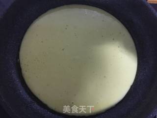 海鲜鸡蛋饼的做法步骤：4