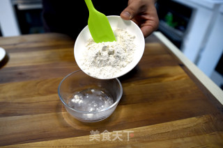 黑眼豆豆面包的做法步骤：2