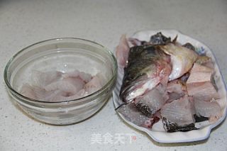 水煮鱼片的做法步骤：2