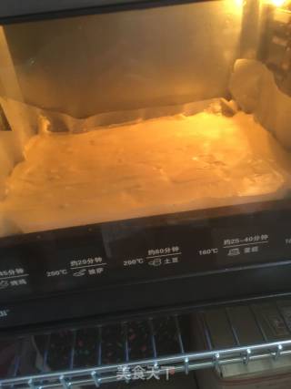 戚风蛋糕卷的做法步骤：14