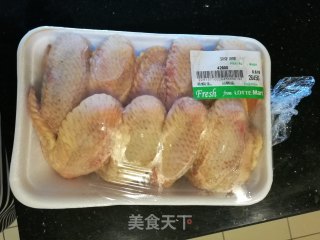一步到位卤鸡翅的做法步骤：1
