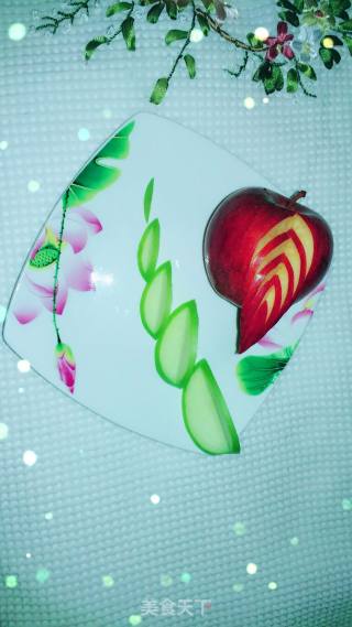 家宴水果“艳”惊夺目的做法步骤：4
