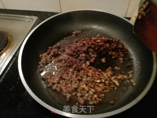 香菇牛肉酱的做法步骤：10