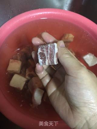红烧牛肉的做法步骤：2