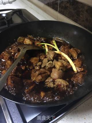 红烧牛肉的做法步骤：7