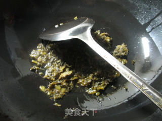 雪菜猪肚煮豆腐的做法步骤：3