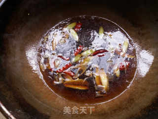 黄花鱼焖豆腐的做法步骤：9