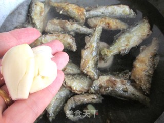 记忆中的美味小鱼汤的做法步骤：3