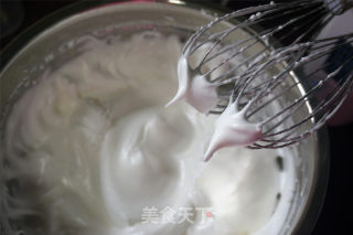 小火箭生日蛋糕的做法步骤：1