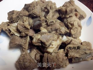胡萝卜羊肉煲#肉肉厨的做法步骤：6