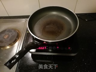 番茄炒蛋（国菜之西红柿炒鸡蛋）的做法步骤：3