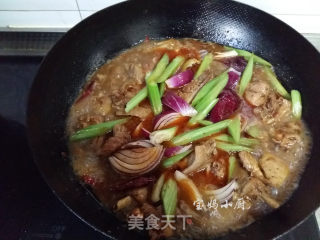 鸡公煲的做法步骤：8