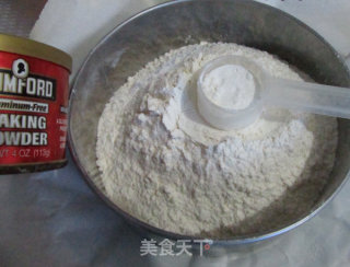 百香果磅蛋糕的做法步骤：3