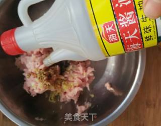 千张肉卷的做法步骤：4