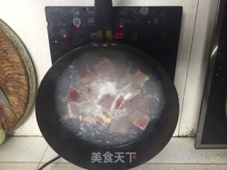 番茄萝卜炖牛腩的做法步骤：3
