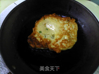 土豆山药鸡蛋饼的做法步骤：11