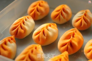 胡萝卜柳叶煎饺的做法步骤：17