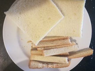 自制面包糠的做法步骤：1