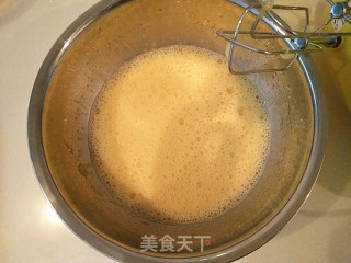 【六寸海绵蛋糕】的做法步骤：2