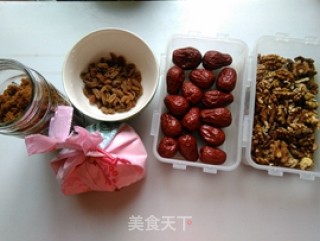 红糖粗粮面包的做法步骤：1