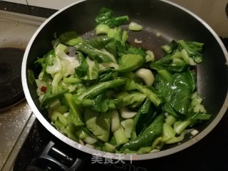 蒜香小油菜（蒜泥清炒上海青）的做法步骤：8