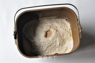 酸奶吐司的做法步骤：2