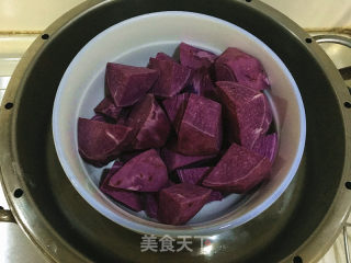 紫薯酥饼的做法步骤：1