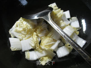 蚕豆炒白菜的做法步骤：3