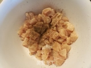 自制鸡米花的做法步骤：2