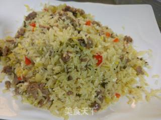 酸菜牛肉炒饭的做法步骤：6