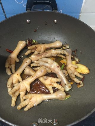 麻辣鸡爪的做法步骤：6