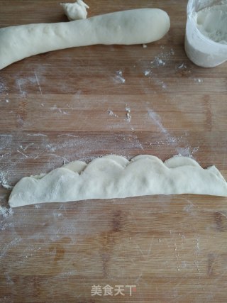 玫瑰煎饺的做法步骤：3
