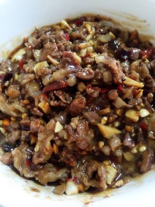 牛肉酱拌面的做法步骤：4