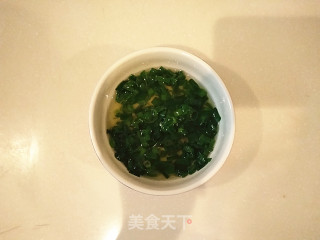 【葱油手抓饼】的做法步骤：2