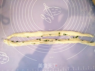 【葱油手抓饼】的做法步骤：7