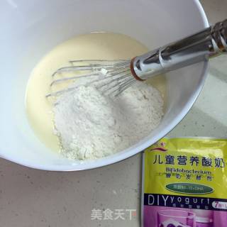 火龙果酸奶千层蛋糕的做法步骤：3