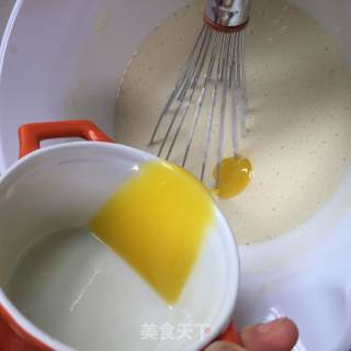 火龙果酸奶千层蛋糕的做法步骤：4