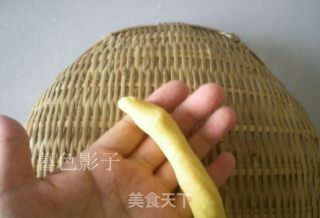 彩色面虫的做法步骤：8