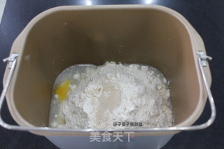 紫薯双色吐司的做法步骤：1