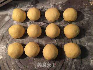 红薯豆沙小包的做法步骤：6