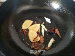 红烧肘子的做法步骤：7