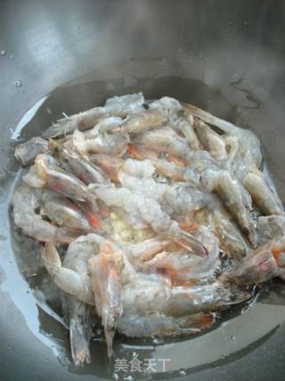 蒜蓉茄汁开背虾的做法步骤：4