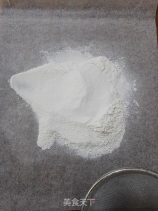 戚风蛋糕的做法步骤：2