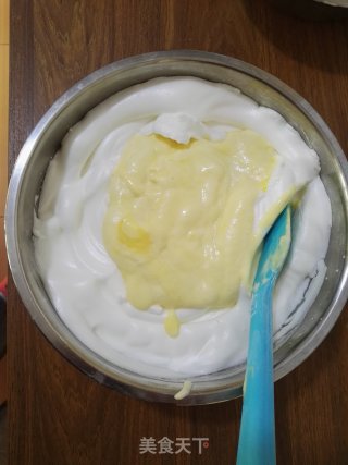 戚风蛋糕的做法步骤：10