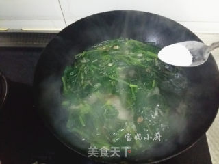 菠菜疙瘩汤的做法步骤：10