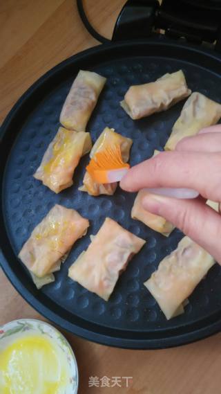 馄饨皮春卷的做法步骤：11