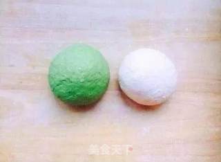 青汁白菜水饺的做法步骤：1